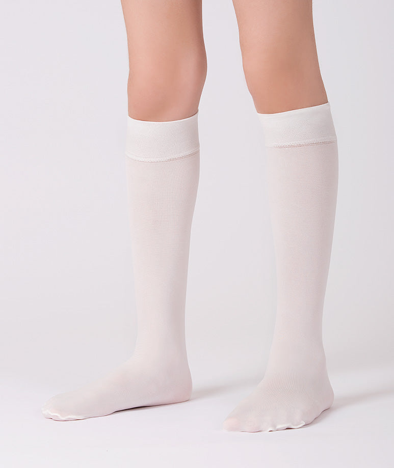 Ecru classic midi socks for girls